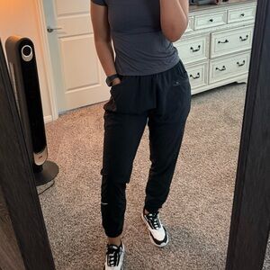 Alphalete Studio Pant Joggers